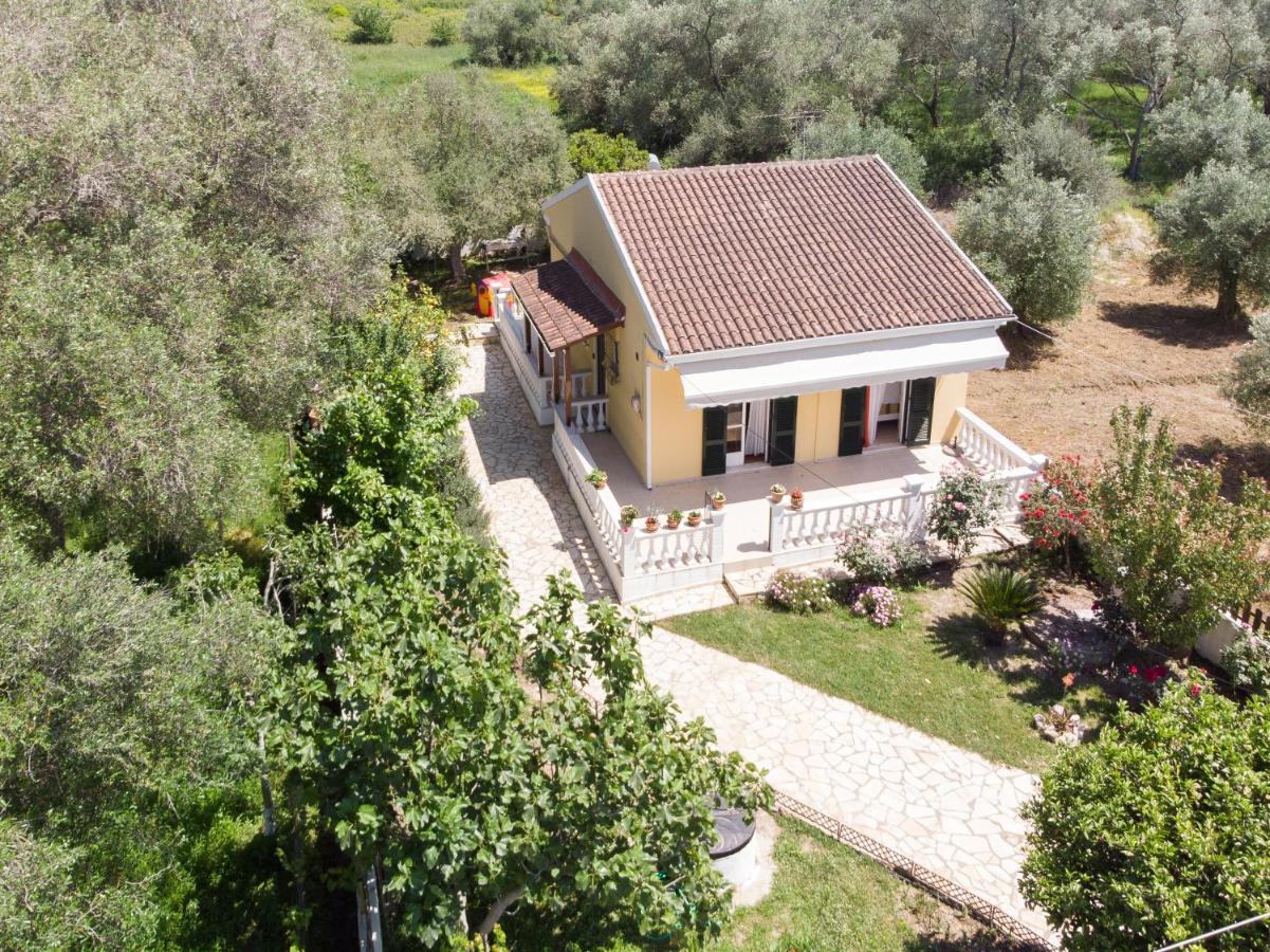 Kariá Holiday Home Lefkímmi Exteriér fotografie